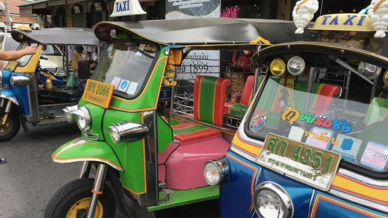 Die Top 10 Reiseführer für Myanmar: Ihr unverzichtbarer Begleiter für die Entdeckung dieses faszinierenden Landes in Südostasien